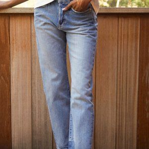 Outerknown Fillmore Boyfriend Jean - Vintage Faded Blue - 25 - NWT